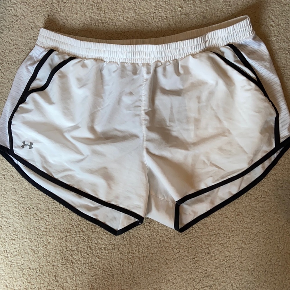 Under Armour Fly By Shorts